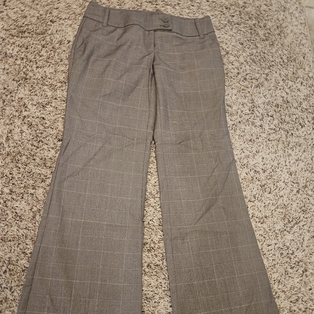 New York & Company Gray Plaid Boot Cut Pants